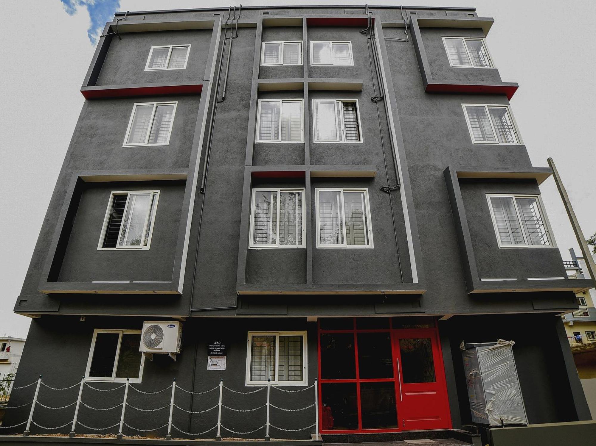 Townhouse Sarvar Hospitality Near Ascendas Park Square Mall Bangalore Esterno foto